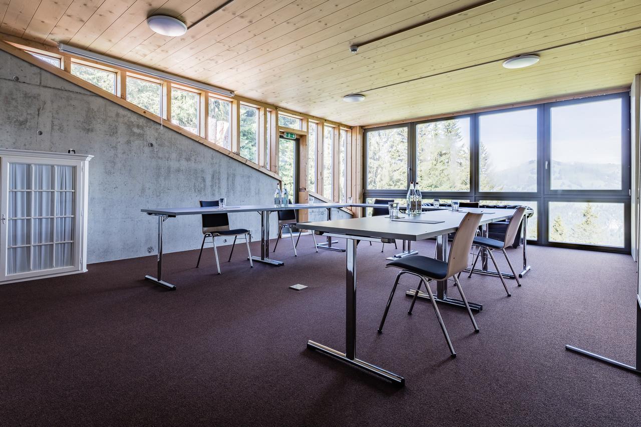 Rinderberg Swiss Alpine Lodge Zweisimmen Exterior photo